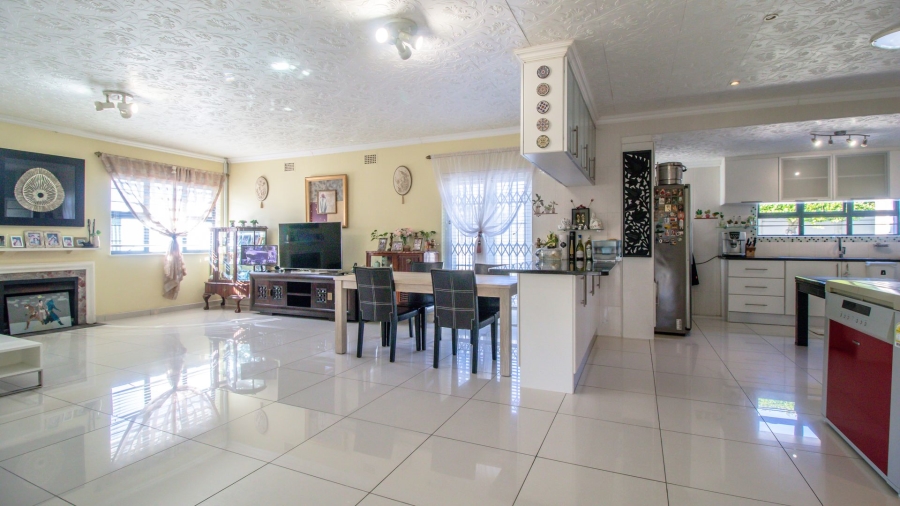 4 Bedroom Property for Sale in Pinelands Western Cape